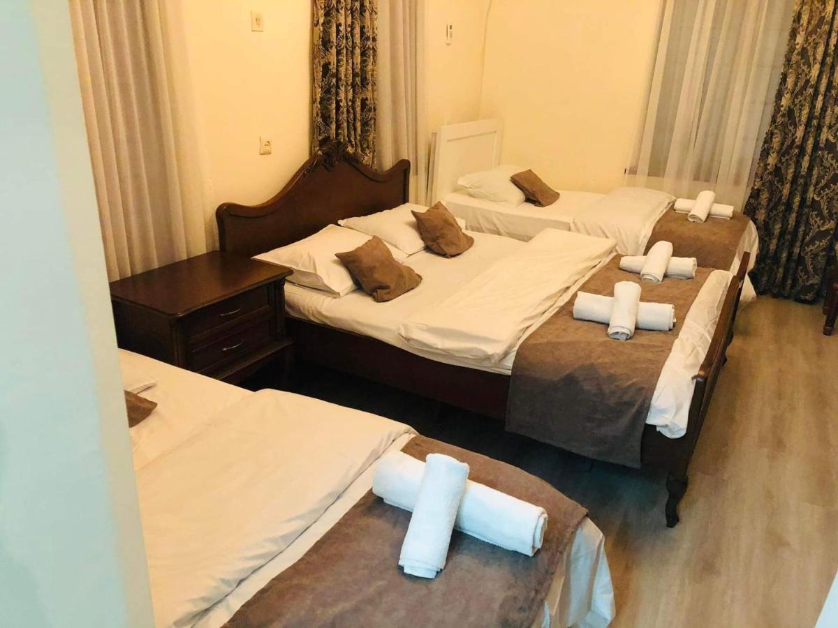 Nana'S House Hotel Batumi Kültér fotó